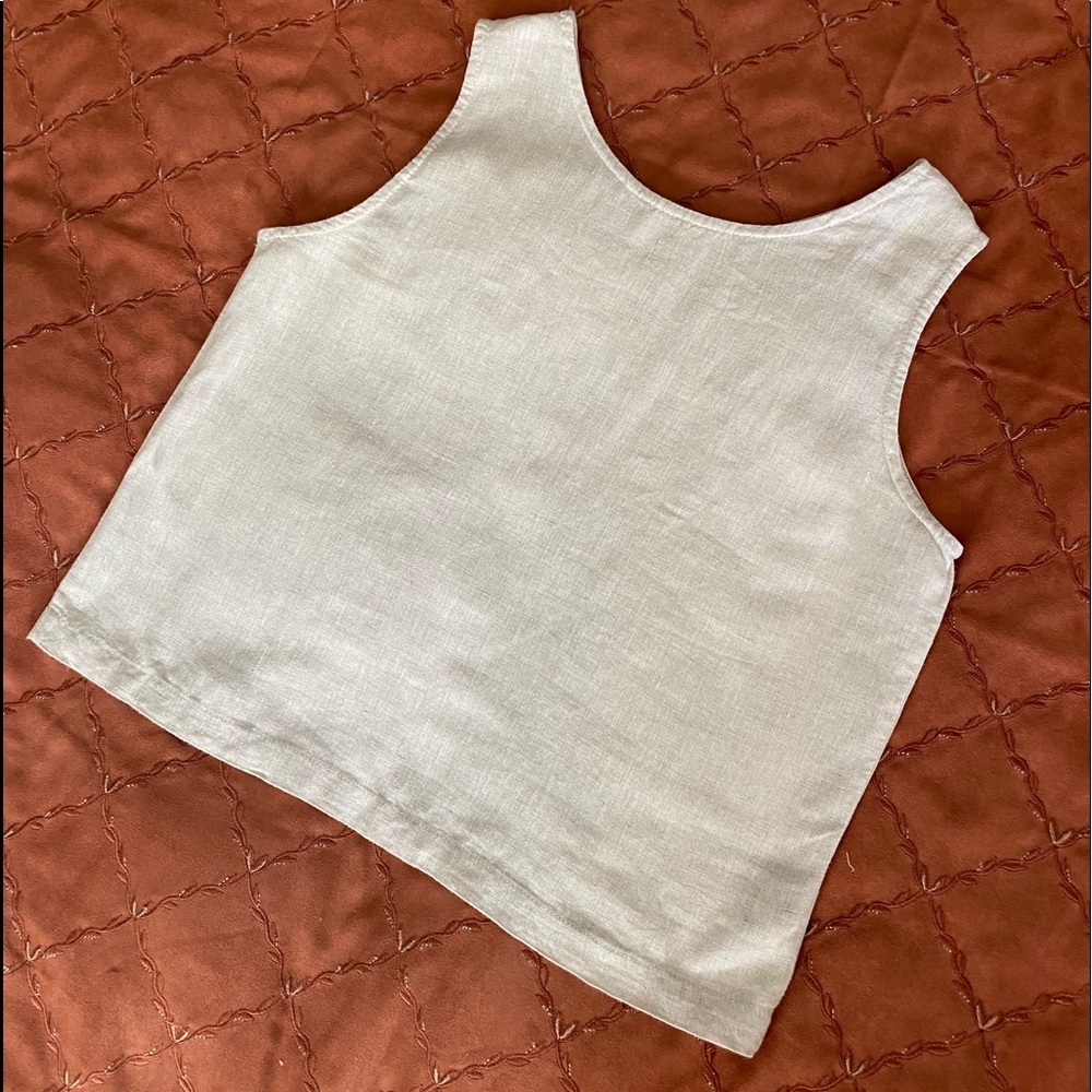 Sotela Lyla crop top in sand,100 % linen.